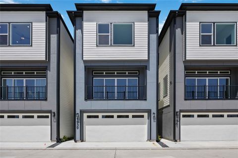 Photo of 1935 Knoll Square Drive, Houston, TX 77080 (MLS # 43237153)