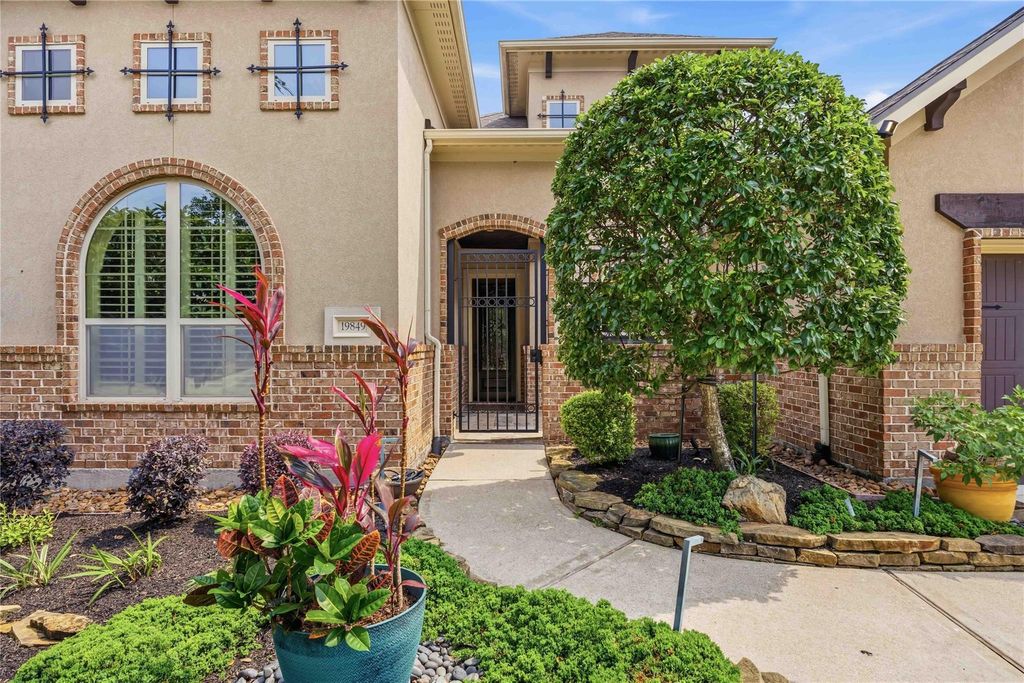 Photo of 19849 Cullen Ridge Drive, Porter, TX 77365 (MLS # 25122657)