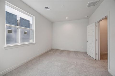 Tiny photo for 1808 Elysian Street, Houston, TX 77026 (MLS # 44843977)
