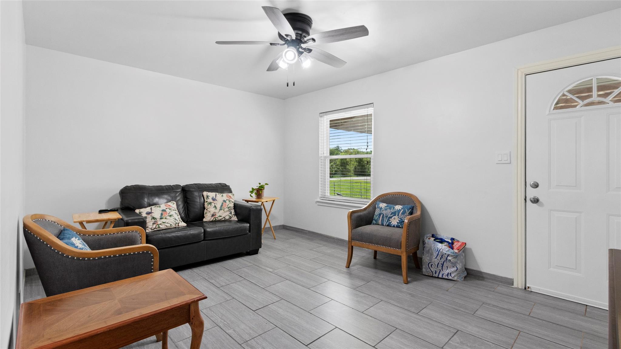 11723 County Road 458 FM523