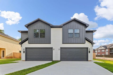 Multifamily For Rent - 518 Clinton Street #A<br/> Conroe, TX 77301