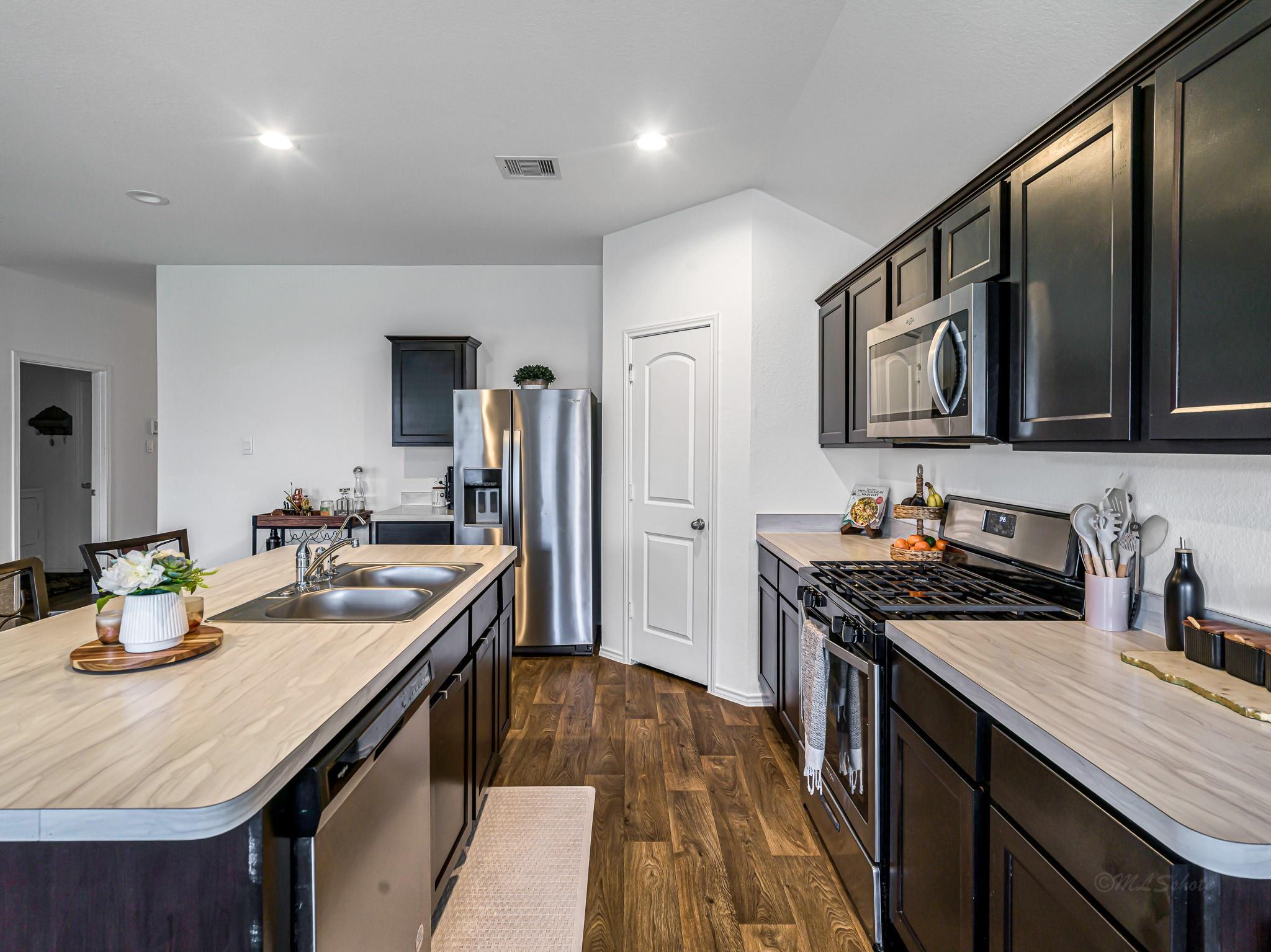 21314 Sleepy Willow Street