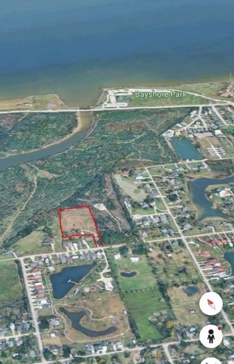 Photo of 2884 Broadway Street, Dickinson, TX 77539 (MLS # 97214335)