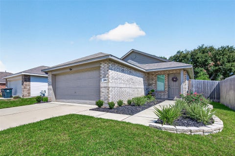 Photo of 326 Riverwood Village Lane, Sealy, TX 77474 (MLS # 97848538)