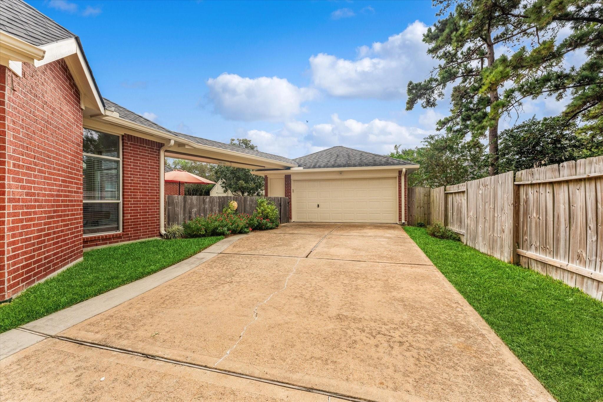 12719 Rocky Briar Lane