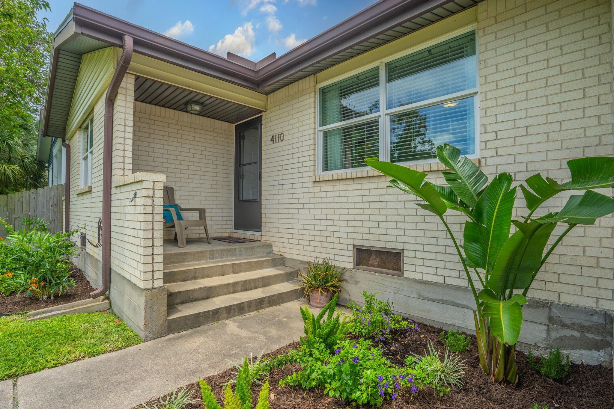 4110 Avenue Q 1/2