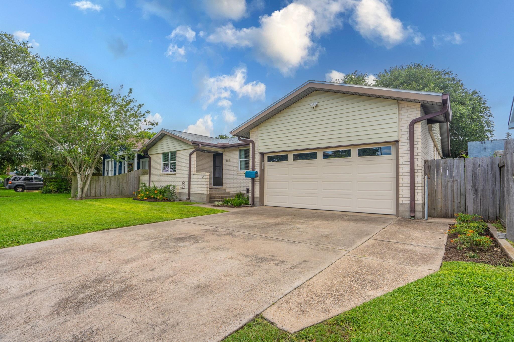 4110 Avenue Q 1/2