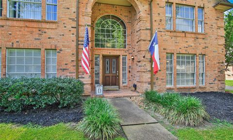Photo of 6819 Coral Ridge Road, Houston, TX 77069 (MLS # 15446566)