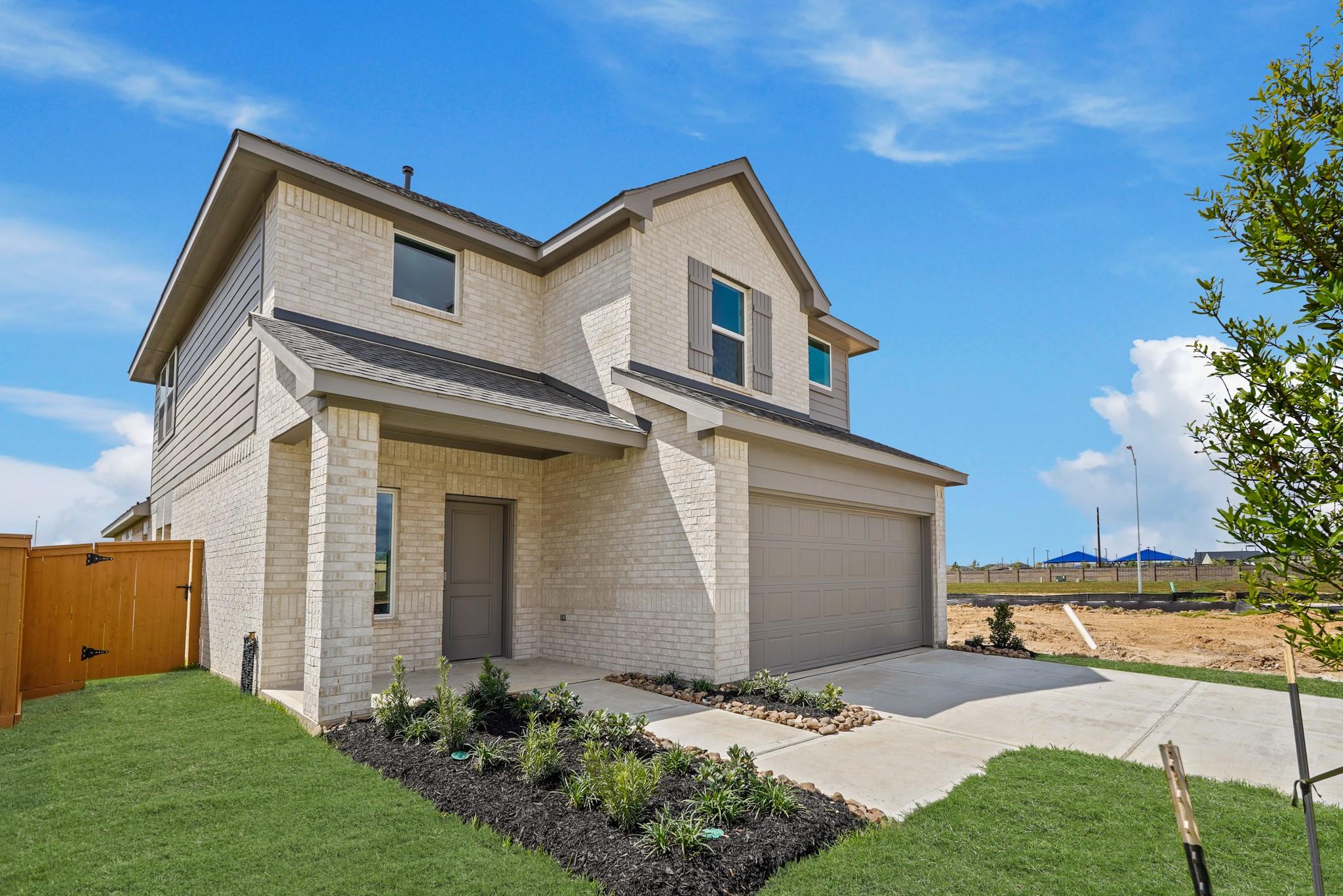 21731 Piazza Maggiore Lane