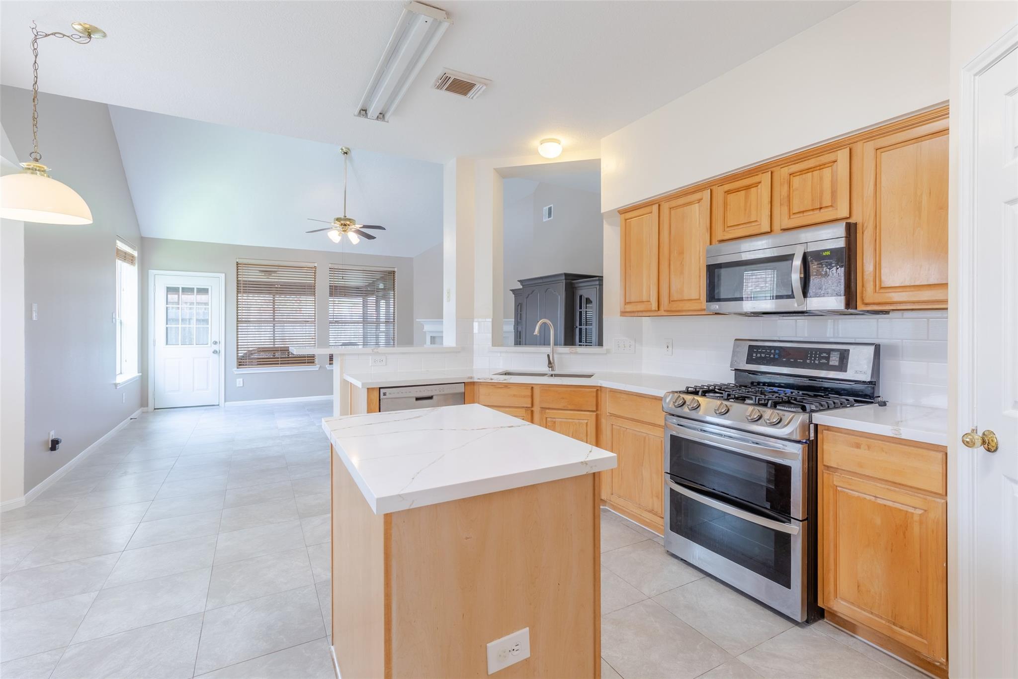 12214 Meadow Lane Court