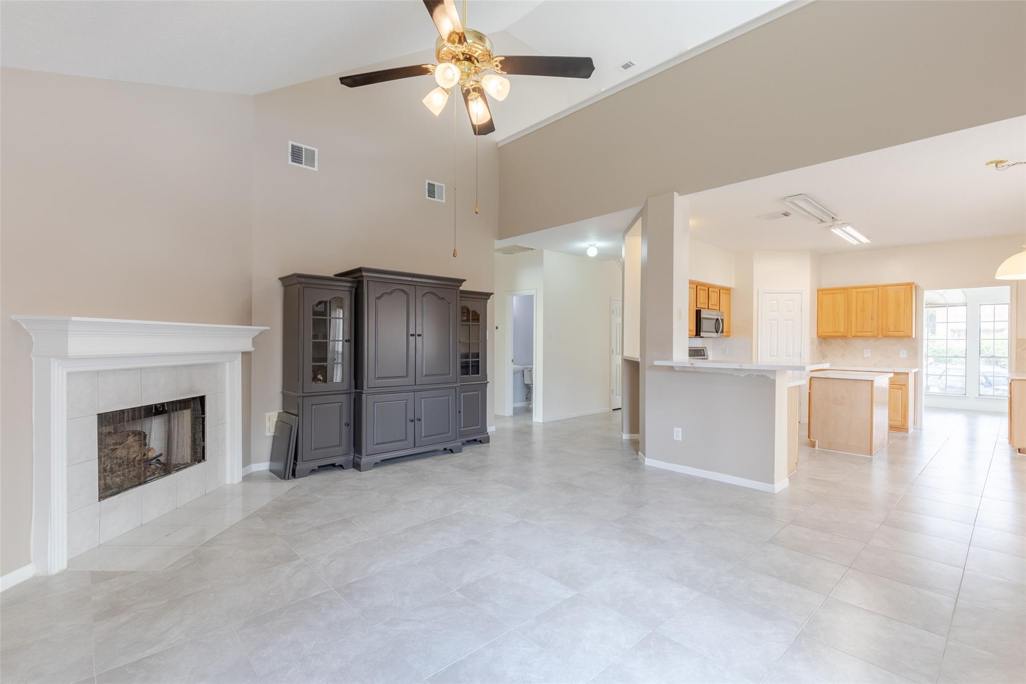 12214 Meadow Lane Court