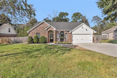 10865 Forest Creek Drive Willis TX 77318