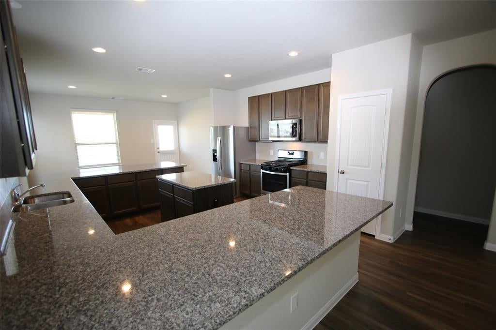 16902 Devon Dogwood Trail