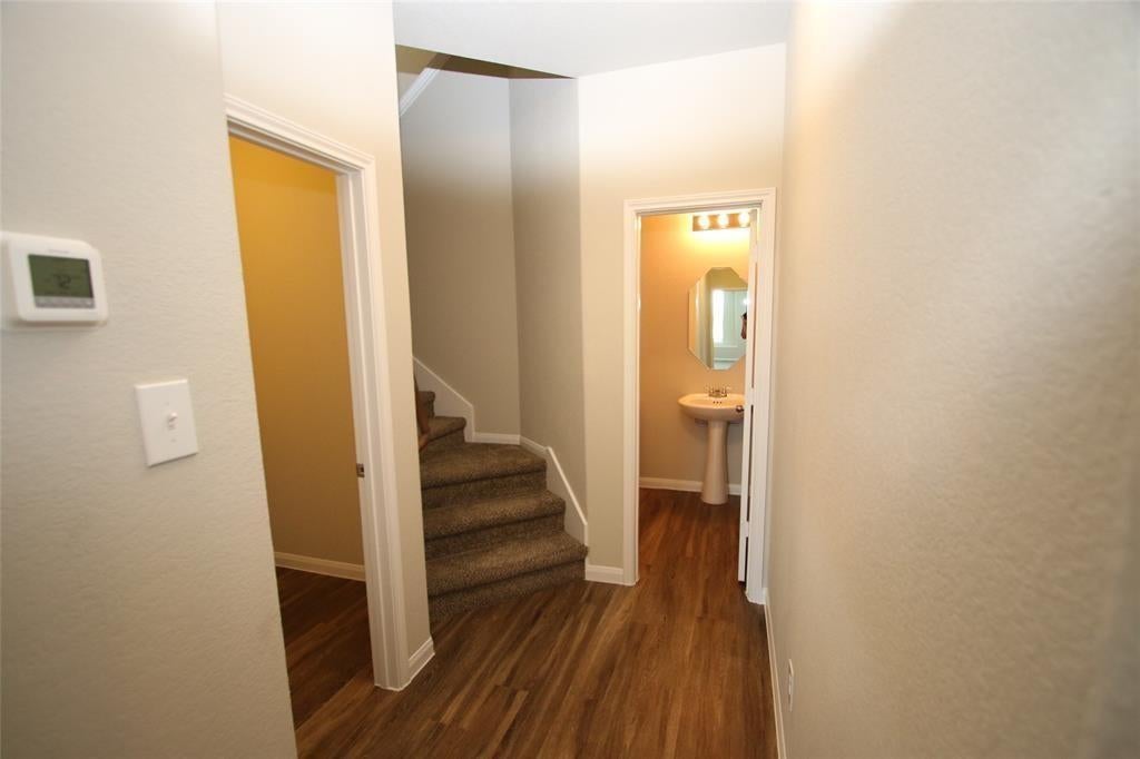 16902 Devon Dogwood Trail