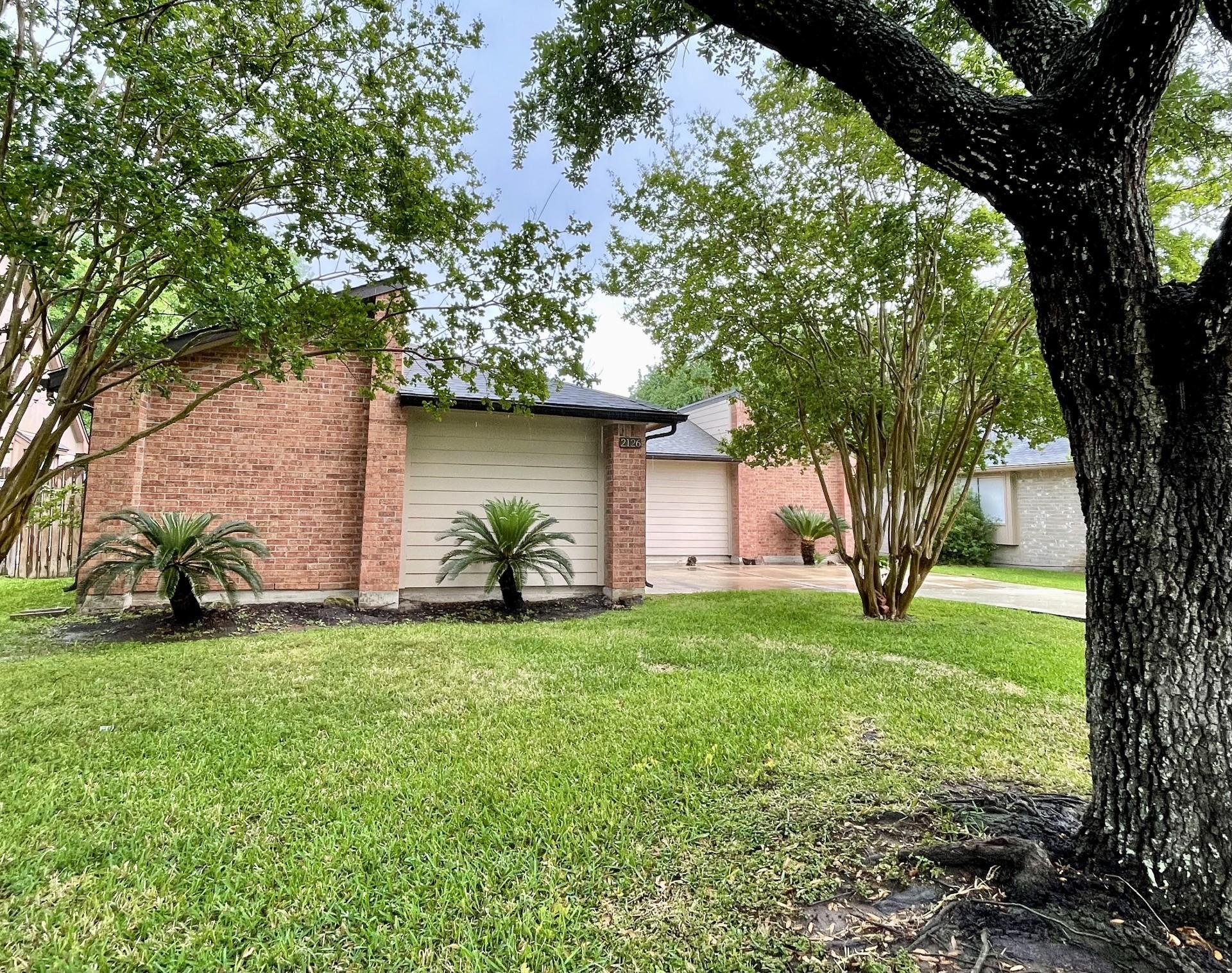 2126 Collingsfield Drive