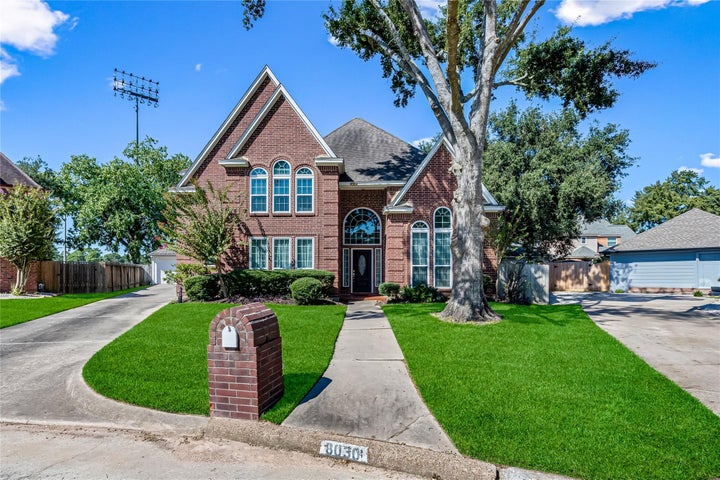 Photo 1 of 44 — 8030 Downington Court, Spring, TX 77379