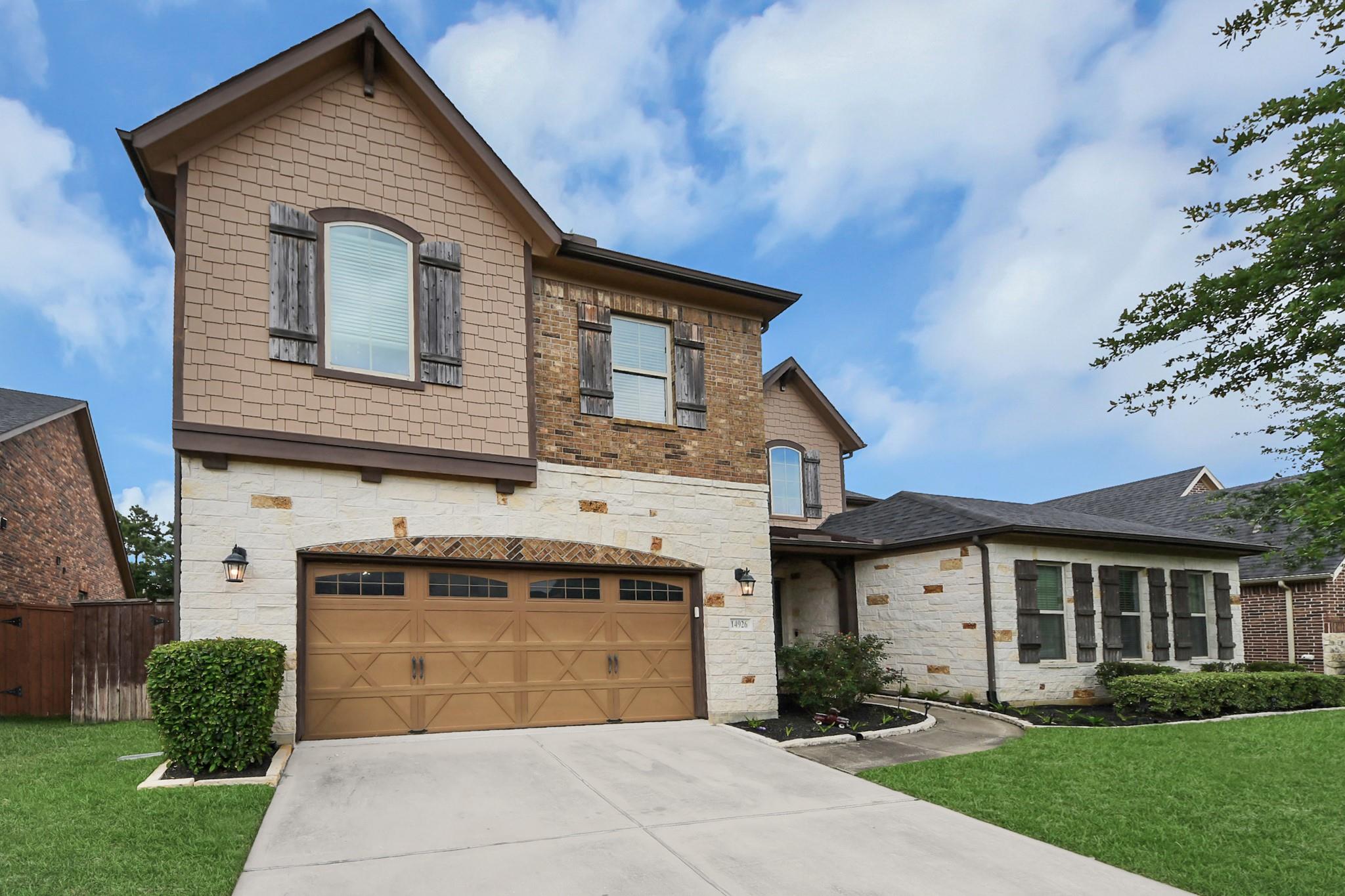 14926 Dogwood View Lane