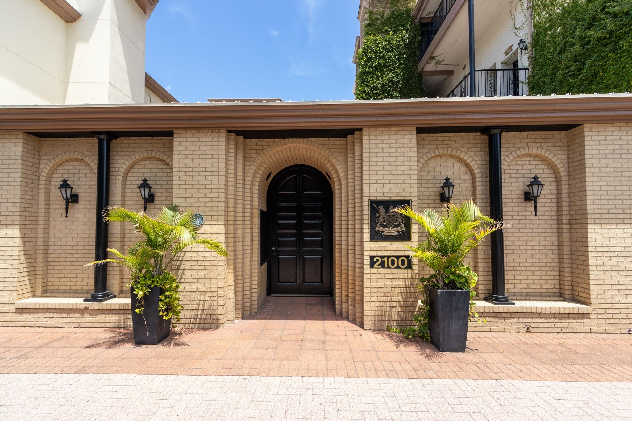 2102 Post Office Street Corner 8