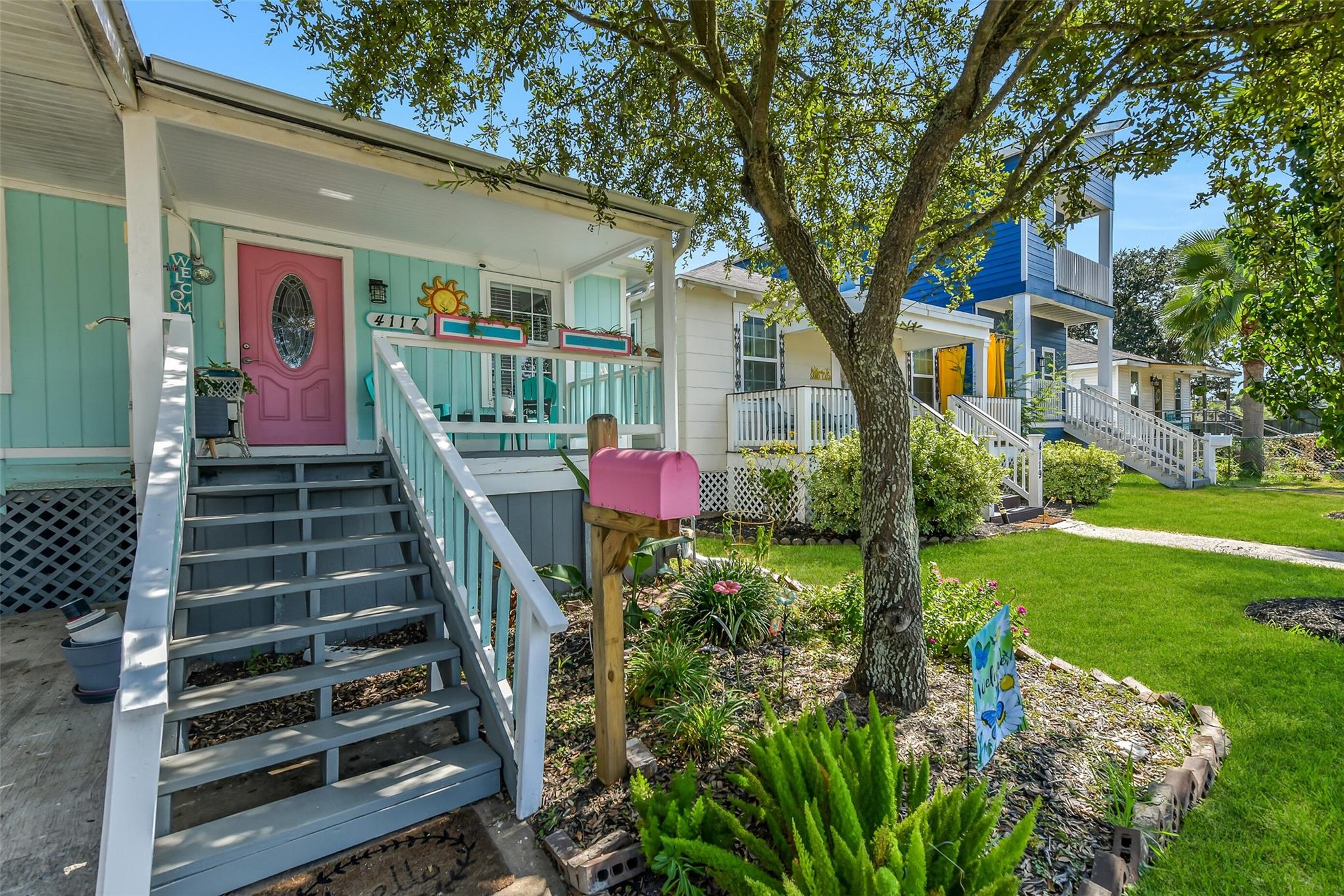 4117 Avenue M 1/2
