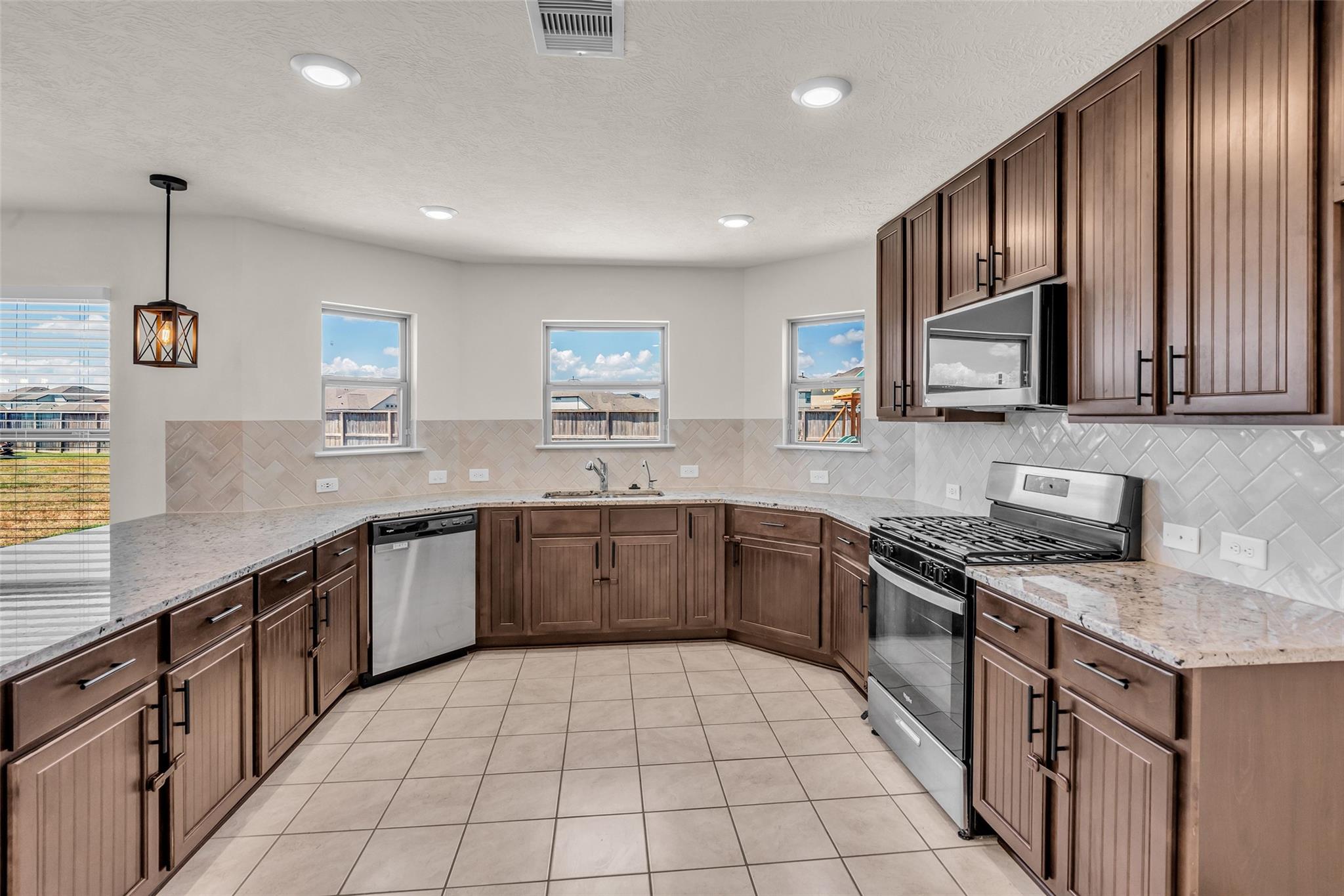 21278 Harbor Shore Drive