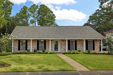 Photo of 12214 Whittington, Houston, TX 77077 (MLS # 33117135) Photo of 12214 Whittington, Houston, TX 77077 (MLS # 33117135)