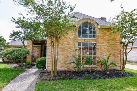 Photo of 1230 Crossfield Drive, Katy, TX 77450 (MLS # 42350262) Photo of 1230 Crossfield Drive, Katy, TX 77450 (MLS # 42350262)