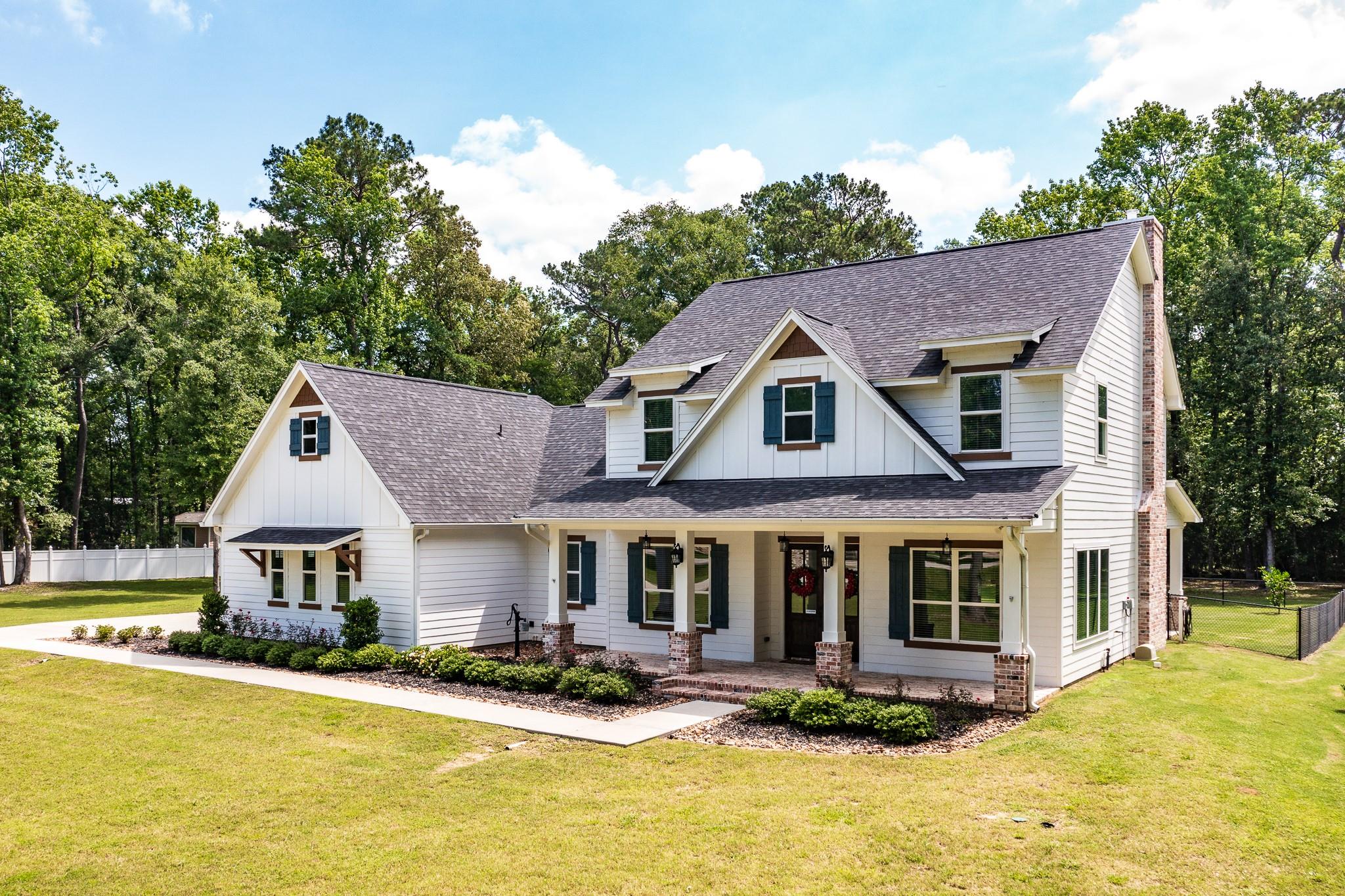 27284 Fairway Crossings Drive