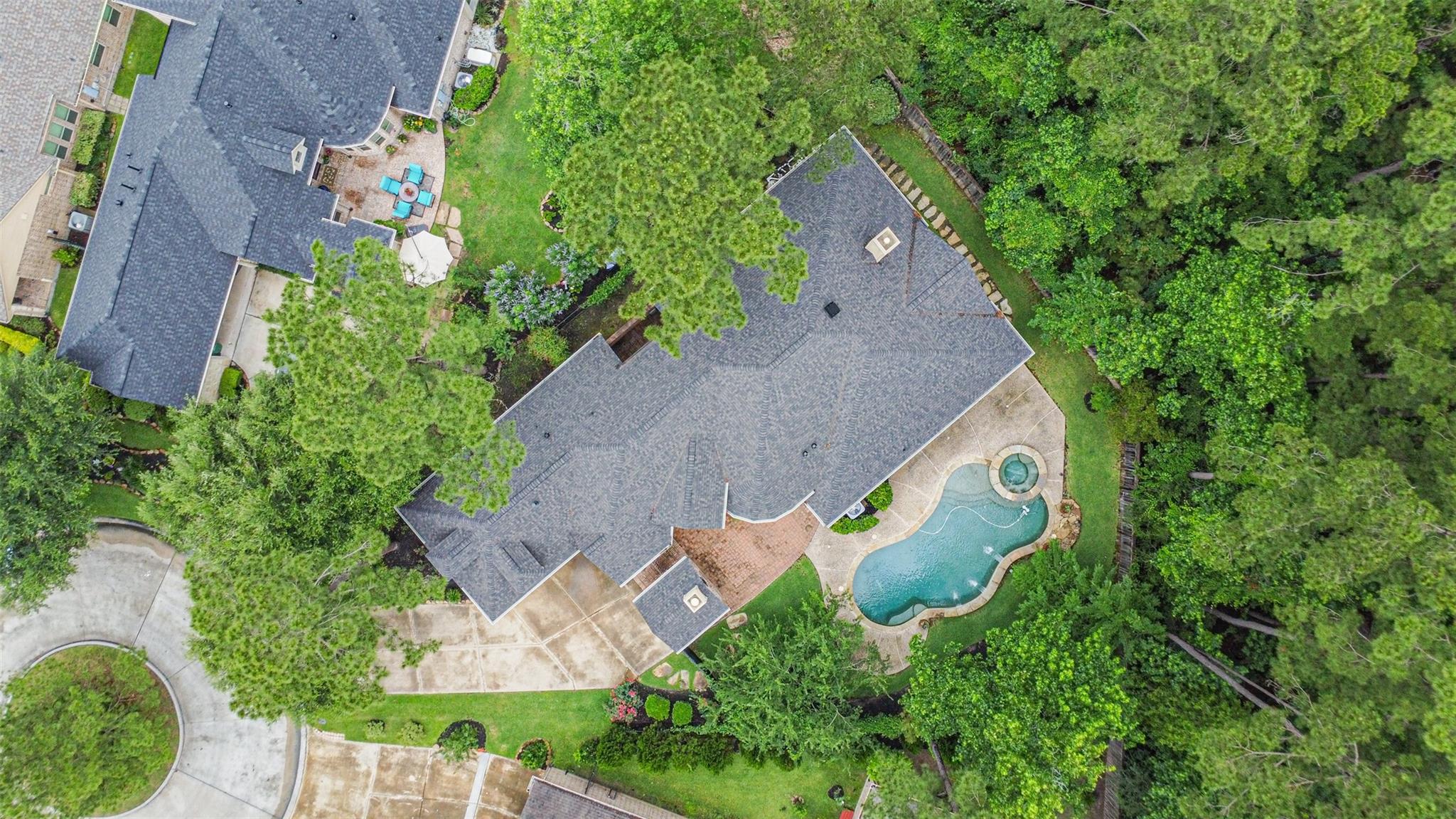 6 Little Falls Place
