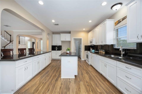 Photo of 5498 Appleblossom Lane, Friendswood, TX 77546 (MLS # 10518413)