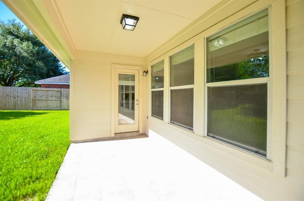 Photo of 2219 Gable Hollow Lane, Katy, TX 77450 (MLS # 37898894)