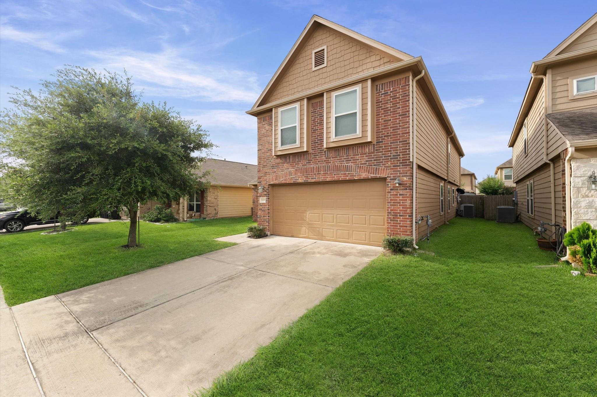 3327 Upland Spring Trace