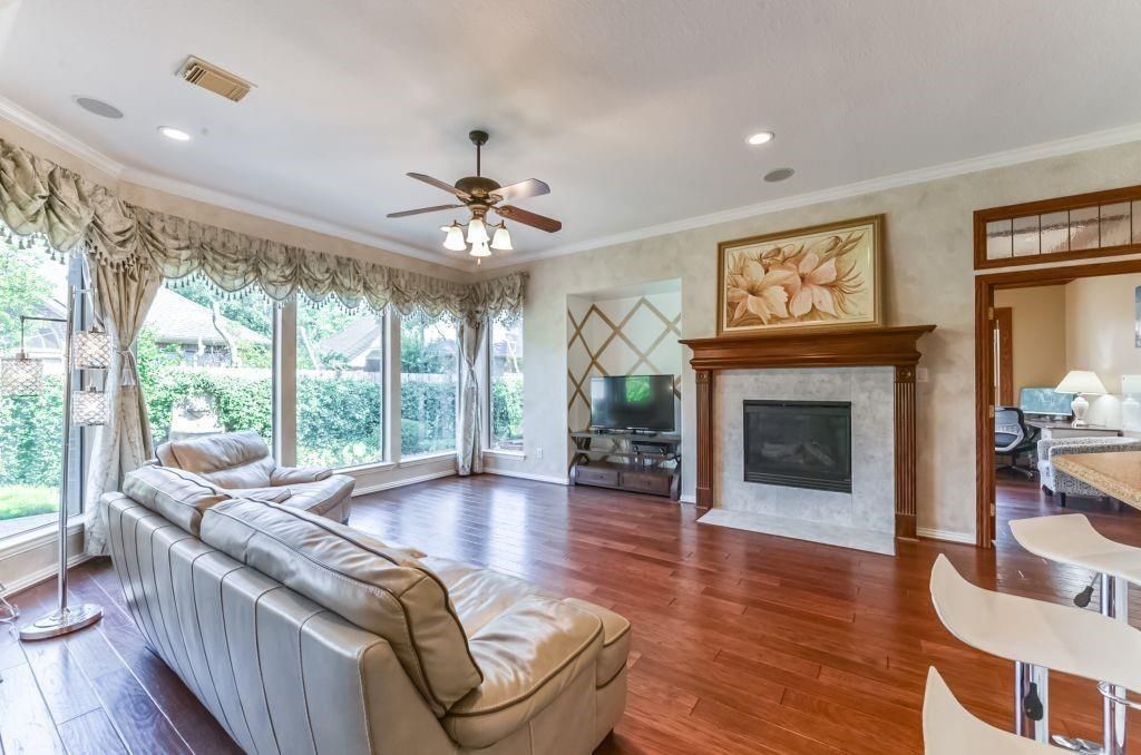 Photo of 31 N Warbler Bend Circle, Spring, TX 77382 (MLS # 21491825)