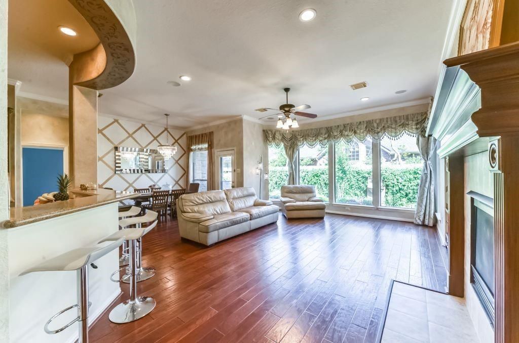 Photo of 31 N Warbler Bend Circle, Spring, TX 77382 (MLS # 21491825)