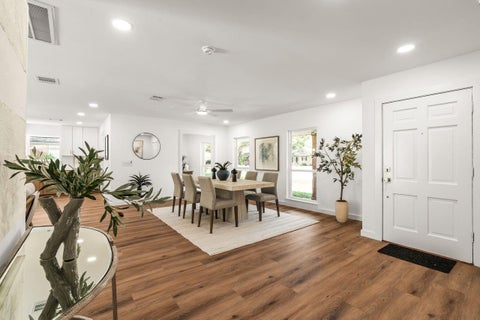 Tiny photo for 5207 Hummingbird Street, Houston, TX 77035 (MLS # 86503007)