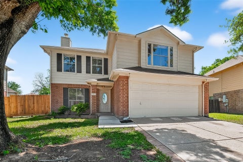 Photo of 3938 Vauxhall Drive S, Houston, TX 77047 (MLS # 10150401)