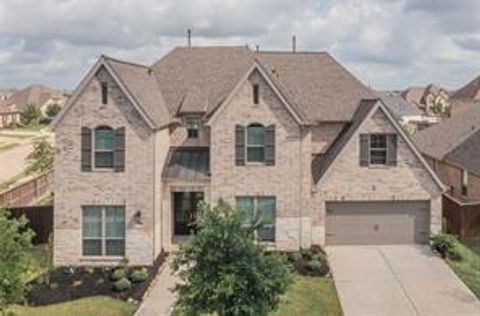 Photo of 3703 Canyon Drive, Iowa Colony, TX 77583 (MLS # 34583558)