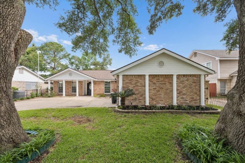 Photo of 21614 Park Wick Lane, Katy, TX 77450 (MLS # 71304014)