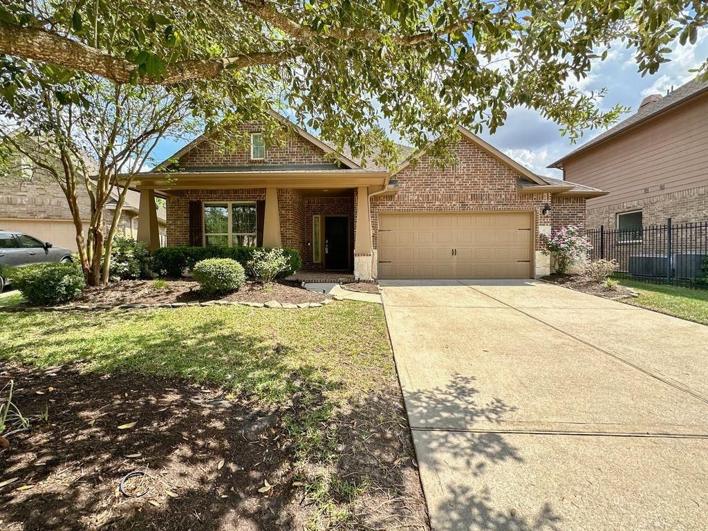 Photo of 10 Pilot Rock Place, Tomball, TX 77375 (MLS # 51845892)