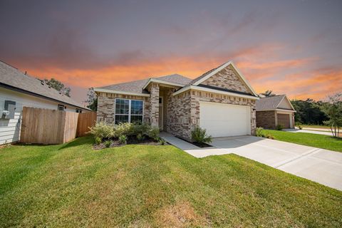 Photo of 16908 Hazelnut Drive, Conroe, TX 77302 (MLS # 90336597)
