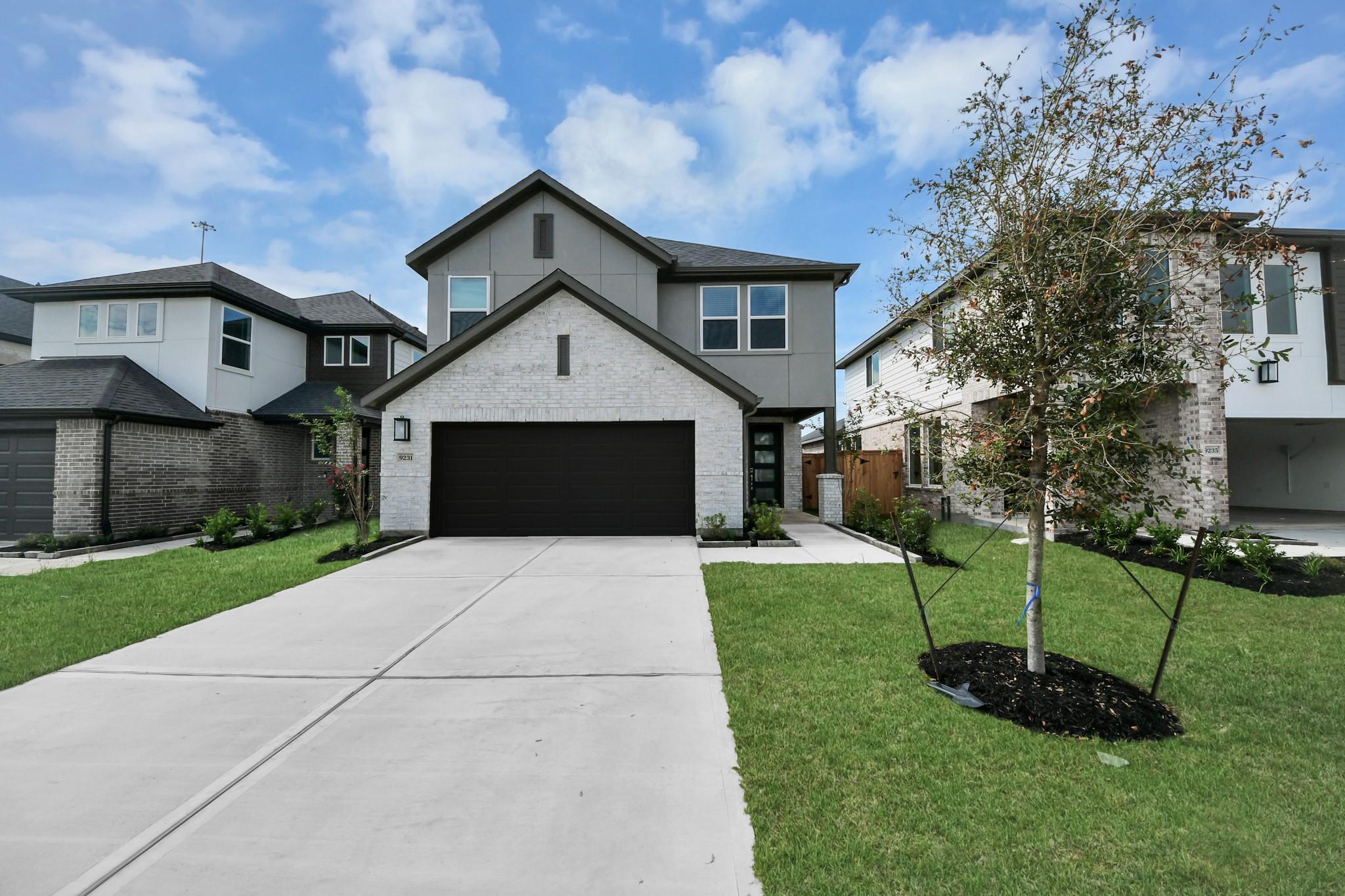 9231 Willowbank Gap Lane