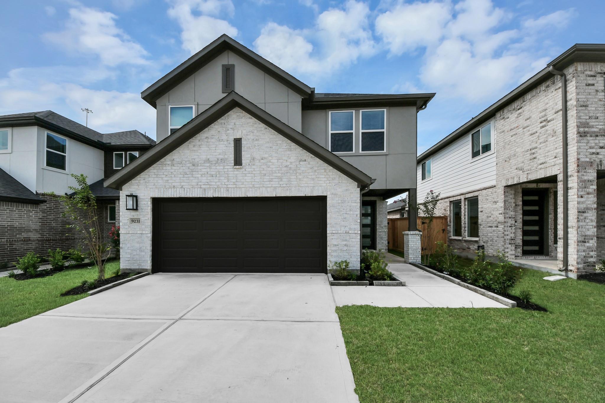 9231 Willowbank Gap Lane