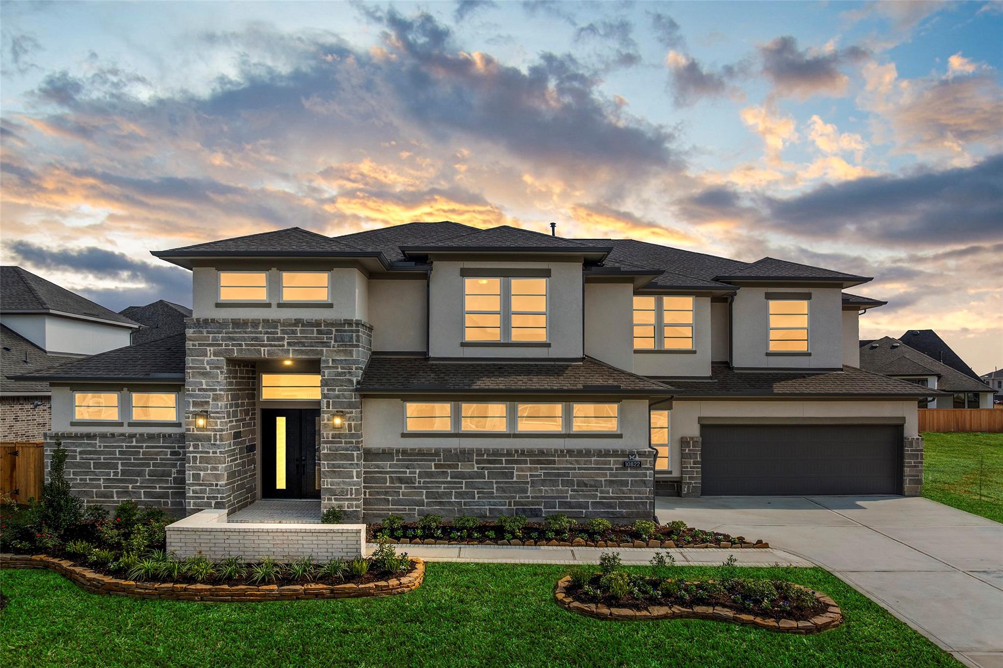 10822 Rosary Pea Lane