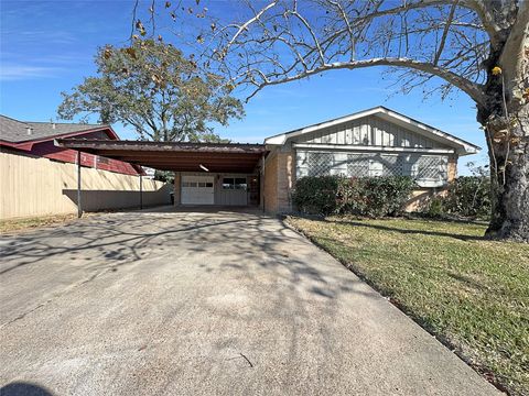 Photo of 15311 Woodforest Boulevard, Channelview, TX 77530 (MLS # 38578209)