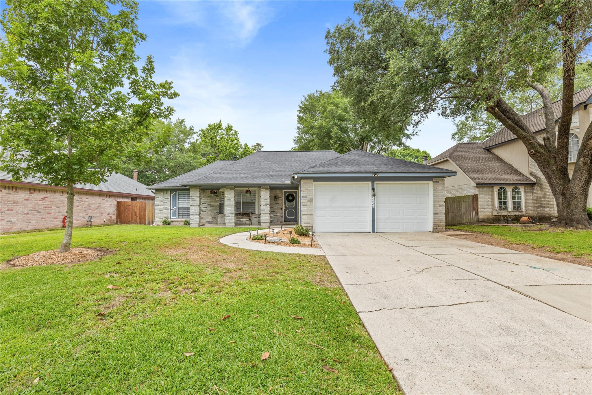 2603 Rolling Glen Drive