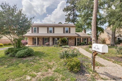 Photo of 1618 Tucumcari Drive, Houston, TX 77090 (MLS # 68360884)