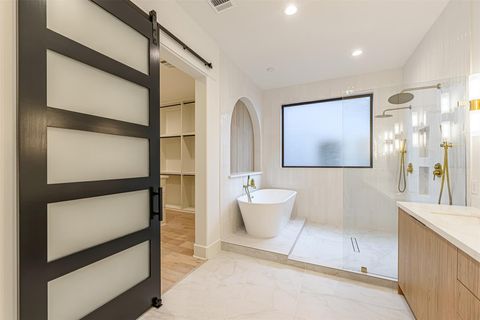 Tiny photo for 1104 W 9th Street, Houston, TX 77007 (MLS # 98055108)