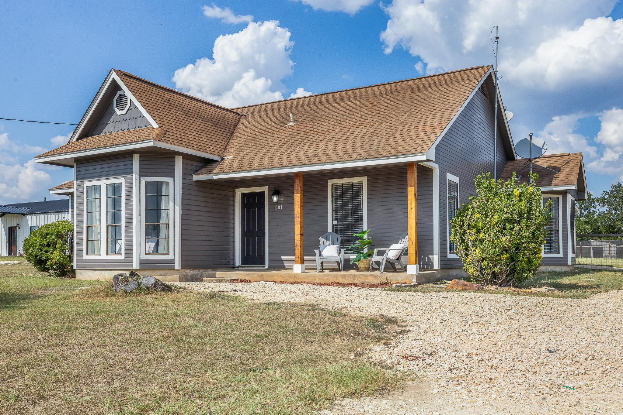 1081 Private Road 7023