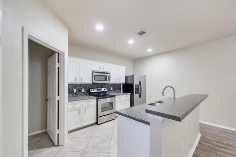 Photo of 3019 Palmer Street, Houston, TX 77003 (MLS # 359901) Photo of 3019 Palmer Street, Houston, TX 77003 (MLS # 359901)