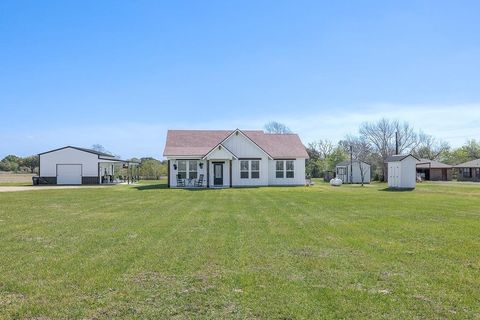 Vacant Land For Sale - 3354 Fm 155<br/> Fayette County, Weimar, TX 78962