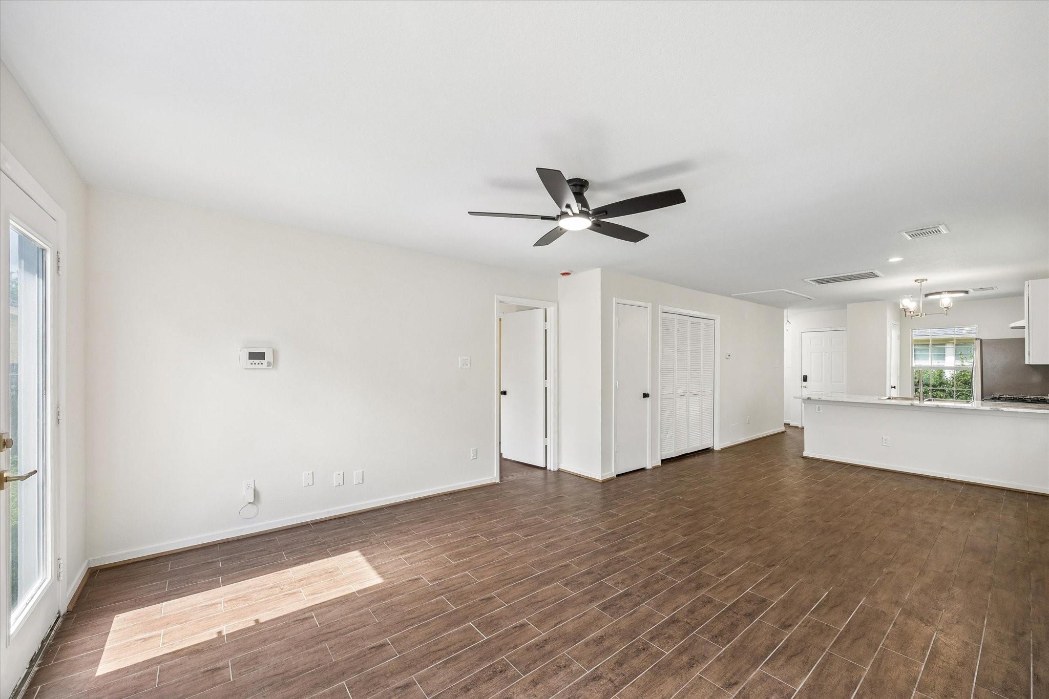 6106 Settlers Lake Circle E